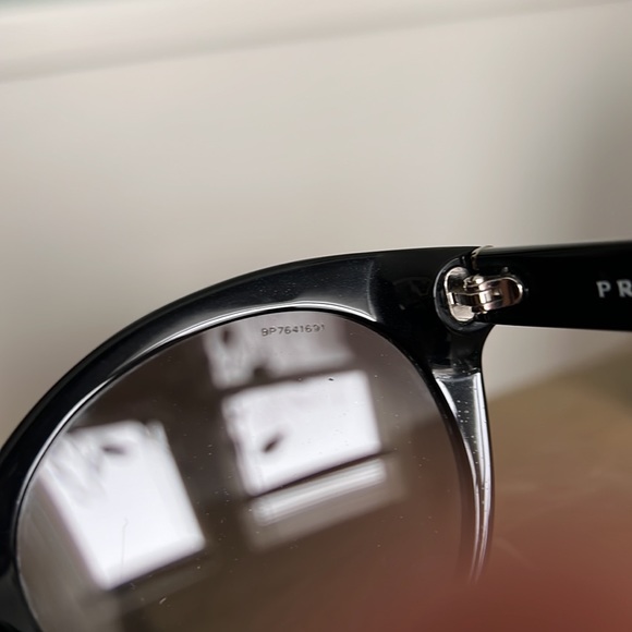Authentic Prada SPR 23O black silver signature cat eye sunglasses w/ box 56/20 - Picture 9 of 14